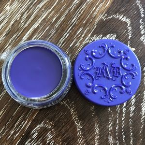 24-Hour Super Brow Long-Wear Pomade